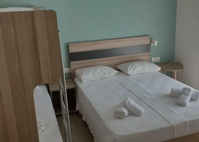 Appartement Chriselia 4 Nea Roda