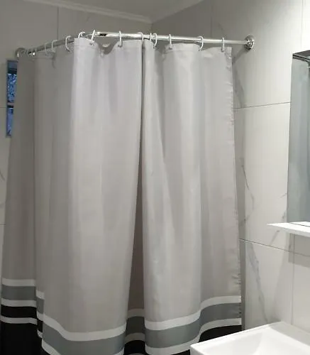 Chriselia 4 * Nea Roda